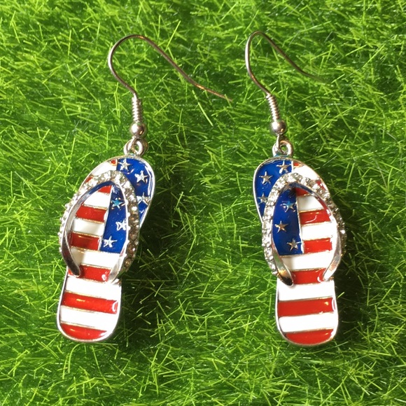 USA Flag Sandal Earrings - Picture 2 of 9